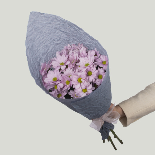 Монобукет из 5 хризантем 01