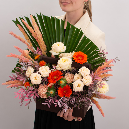 Композиция из цветов 33